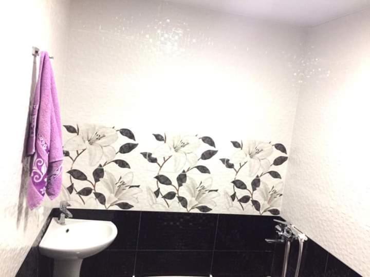 Hotel Kazbegi 1 Екстер'єр фото