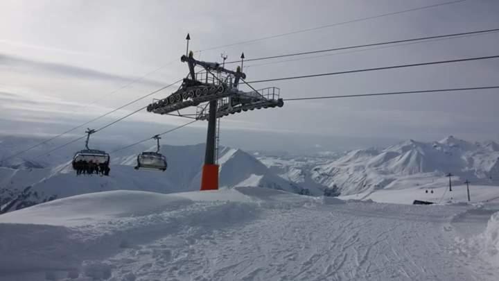 Hotel Kazbegi 1 Екстер'єр фото